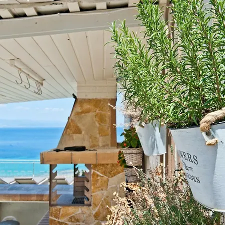Lioli Infinity Villa Athitos #Northsky Afytos
